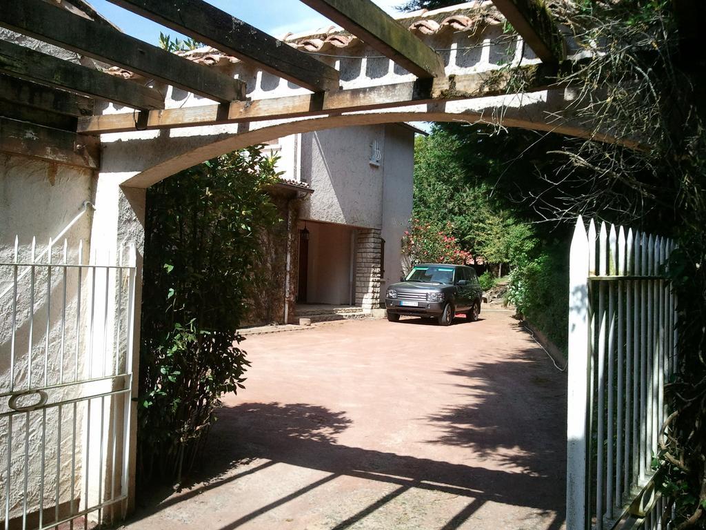숄레 Mas Du Trezon B&B 외부 사진